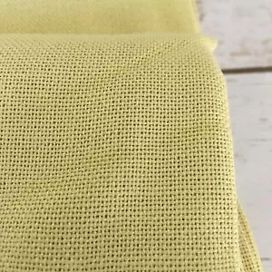 Tela Tela Amarilla 132"" (3 yardas 24 pulgadas) x 42" Material Forrado Ancho Por Pieza - Imagen 1 de 3