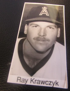 FOTO DE PRENSA ORIGINAL -RAY KRAWCZYK - ÁNGELES DE CALIFORNIA - SÚPER BRILLANTE - EN MUY BUENA CONDICIÓN - Imagen 1 de 1