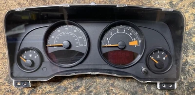 2015-2017 Jeep Patriot OEM Instrument Cluster Speedometer 68233464AD 99K Miles Foto 1 de 4