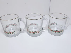 Vintage Arby's Holly Berry Heavy Glass Mugs Gold Rim Red Green 3 1/2-Inch - Picture 1 of 15