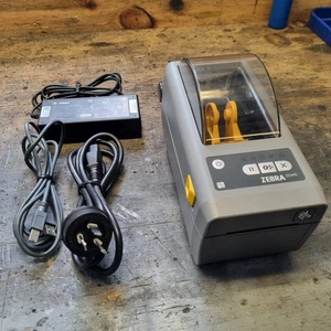 Impresora térmica directa de recibos de etiquetas de código de barras Zebra ZD410 USB Bluetooth - Imagen 1 de 9
