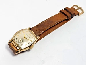 1949 BULOVA 10K ROLLED GOLD PLATE BEZEL 17 JEWELS MECHANICAL W. WATCH RUN GOOD - Picture 1 of 12
