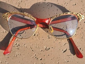 Vintage Art Craft Red Cat Eye Frame Eyeglasses Women's Gold Ribbons Half Rim WOW - Picture 1 of 15