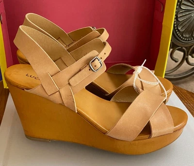 Sandalias Lucky Brand bronceadas punta abierta plataforma cuña tacón alto tiras correa al tobillo 8M Foto 1 de 4