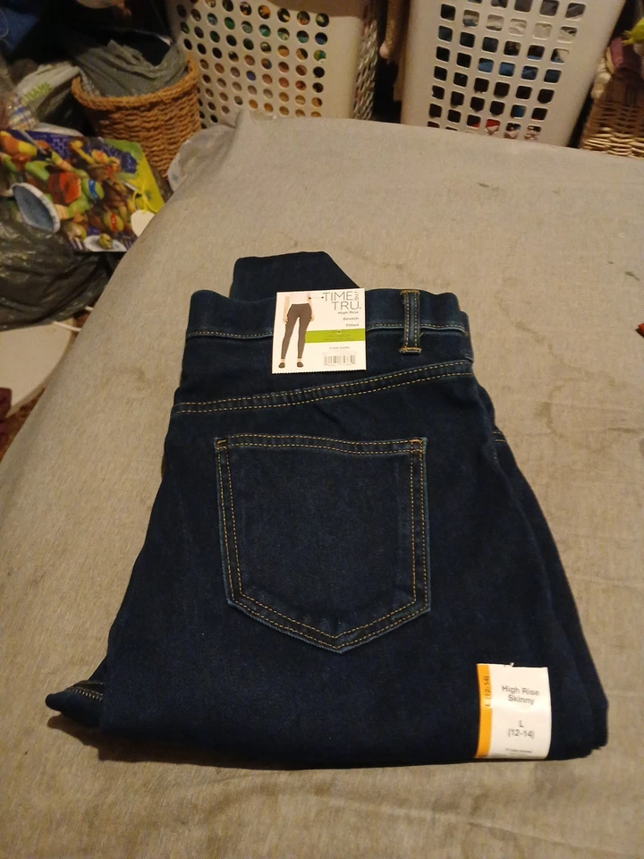New Time and Tru Core Jegging Size L 12 14 Dark Denim Skinny - Image 1 of 4