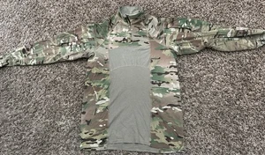 Army Combat Shirt ACS Flame Resistant Type 2 Zipper 8415-01-617-7131 Gr. Small - Bild 1 von 3