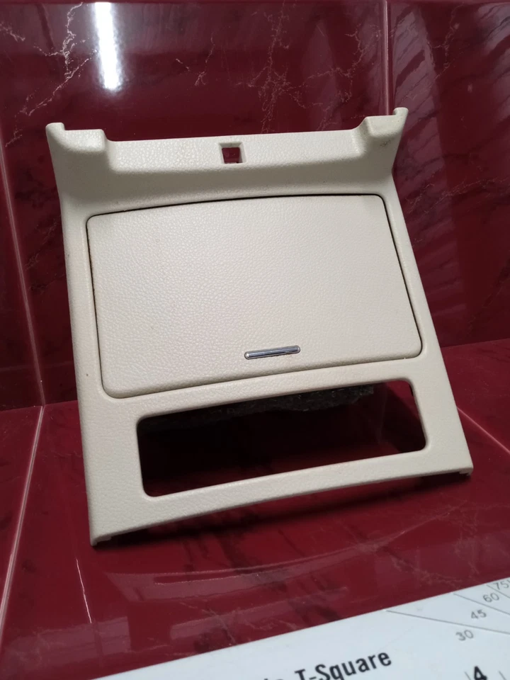 Portavasos delantero Infiniti M35 M45 2006-2007 consola central OEM/JDM #P10552A28000 Foto 1 de 4