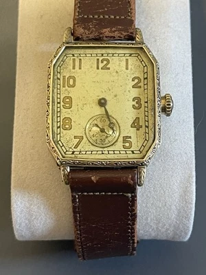 Waltham Art Deco Wristwatch in Excellently Designed Gold Filled Case - Image 1 of 4