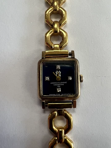 1981 NEW YORK YANKEES AMERICAN LEAGUE CHAMPIONSHIP WATCH DIAMONDS HAMILTON 10KGF Cover