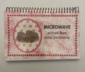Microwave Cook Book Instruction Solves Fast Meal Problems (Book, 1993) Paperback - Picture 1 of 3