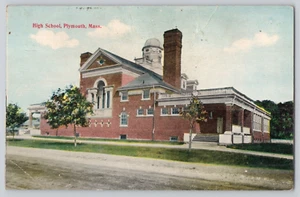 Postal High School, Plymouth, Massachusetts - Imagen 1 de 2