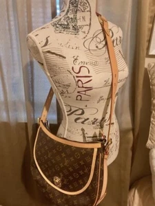 Louis Vuitton Tulum GM Schultertasche/Crossbody Monogram Tasche - Bild 1 von 6