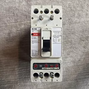 JD 35K 250 Amp Usado - Imagen 1 de 6