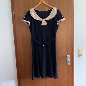 Süßes Dunkelblaues Kleid 40(2 XL) - Bild 1 von 3