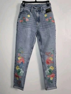 Disney Sleeping Beauty Three Good Fairies Mom Jeans Sz 1 Women Her Universe NWT! - Picture 1 of 11