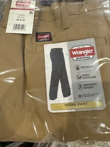 Wrangler Workwear Men's Relaxed Fit Work Pants Rawhide Size 40X30 NWT - Picture 1 of 1