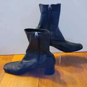 Zara Black Leather Block Heel Zipper Ankle Bootie - EU 41/US 10.5 - Picture 1 of 5