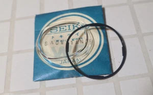 GENUINE NOS SEIKO SA0W21AN CRYSTAL / CRYSTAL GASKET FOR 7006-5000 7006-5009 - Picture 1 of 1