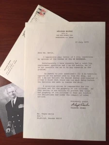 ARLEIGH BURKE TYPISCHER BRIEF SIGNIERT VON ADMIRAL & ZWEITER WELTKRIEG MARINEHELD ÜBER SS MAYAGUEZ - Bild 1 von 1
