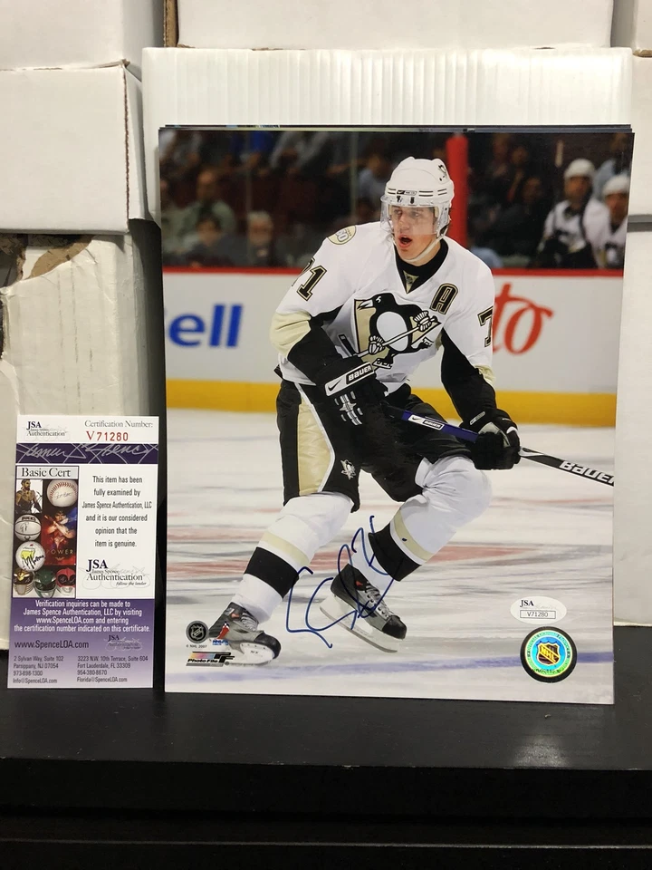Evgeni Malkin Signed Pittsburgh Penguins 8x10 NHL Photo JSA Authenticated COA - Image 1 of 1