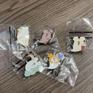 Disney Halloween 2025 Jungle Carnival Prize Pin Badge Complete Set From Japan - Picture 1 of 24