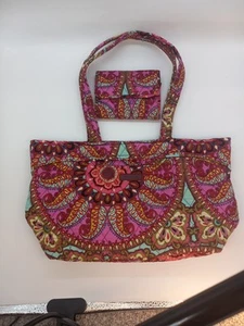 Vera Bradley Mandy Schultern Geldbörse mehrfarbig Resort Medaillon Beuteltasche & Geldbörse - Bild 1 von 11