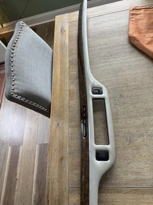 1995-1997 Lincoln Town Car Woodgrain Tan Dash Trim Climate Control Bezel OEM - Image 1 of 4