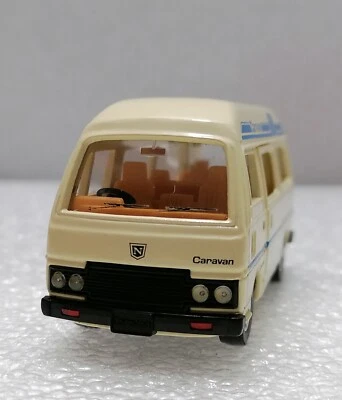 NISSAN Caravan  - Vintage 1:43 Scale , Tomica Japan 1990s - Image 1 of 4