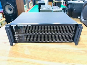 Rare Technics SH-9033P Rackmount graphic Equalizer with balanced inputs - Picture 1 of 21