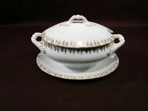 ANTIQUE Schwarzburg Lidded Gravy Boat Attached Underplate with Gold tone design - Picture 1 of 12