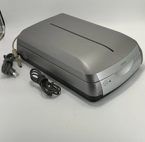 Epson Perfection 4990 Photo Flatbed Photo / Film Scanner Works!! 8.5"x14" - Picture 1 of 17