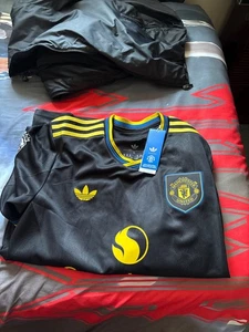 man utd neu schwarz hemd xl - Bild 1 von 5