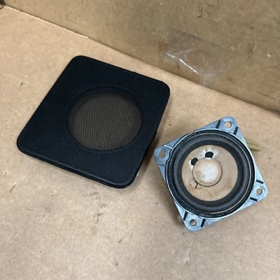 INFINITI G37 Q60 G37s 2008-2015 tablero central altavoz cubierta adorno Bose OEM 1424 Foto 1 de 4