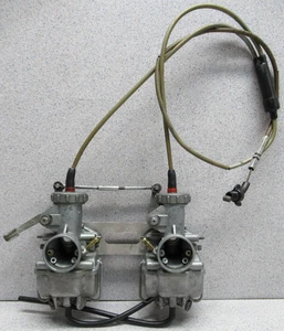 VINTAGE HONDA SL350 SL 350 CARBS EARLY NUMBER 24 CAPS (NEEDS CLEANING) - Picture 1 of 24