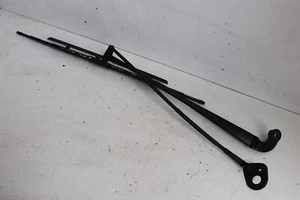 Maserati GranTurismo Sport M145 2014 Front Windscreen Wiper Arm RHS RHD J249 - Picture 1 of 1
