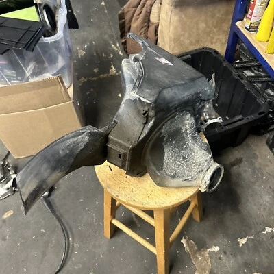 Yamaha YZ250F 2006 montaje de caja de aire fabricante original envío gratuito Foto 1 de 4