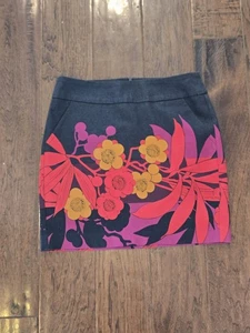 Trina Turk Rock Blumendruck US Damen Größe 2 Marineblau Schwarz Floral Retro - Bild 1 von 7