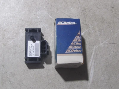 NEW GENUINE OEM GM 16137039 MAP SENSOR AC DELCO 213-185 - Image 1 of 3