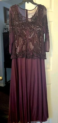 NUEVO Vestido de Noche con Cuentas Pisarro Nights para Mujer - Granate - Talla 12 ¡Excelente!!  Foto 1 de 4