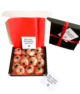 Tiny Treats! little box of jelly eyeballs. Ideal for Halloween! - Picture 1 of 7
