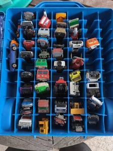 Hot Wheels #44 Spree Take Along Car Case with 40+ old Cars, Trucks Etc. - Picture 1 of 6