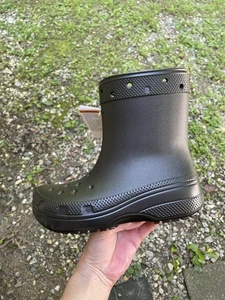 NWT CROCS Classic Boots Black Size 6 Woman’s Unisex Men’s 4 - Picture 1 of 10