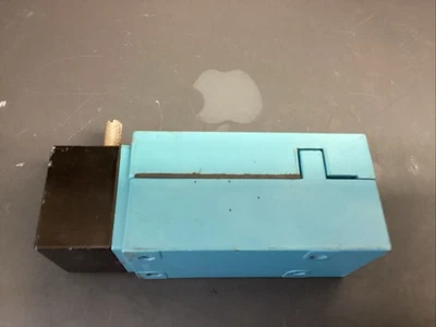 LSA2B MICRO SWITCH LIMIT SWITCHES HONEYWELL(LPW81B) - Image 1 of 3