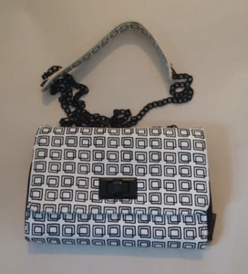 Black White Graphic Crossbody Chain Retro Mod Bag purse Wallet Billfold Clutch - Picture 1 of 5