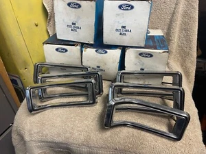NOS FORD C8ZZ-13489-A 1968 MUSTANG TAIL LIGHT BEZELS CHROME & BLACK (6) - Picture 1 of 7