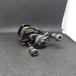 Carrete de pesca Shimano Bantam Magnumlite BSM-2200FS Baitcasting hecho en Japón raro - Imagen 1 de 12