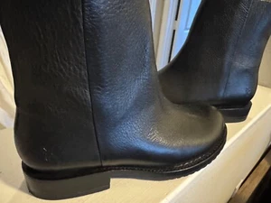 NWOB FRYE Veronica black zip ankle boots size 8.5 - Picture 1 of 11