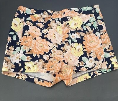 Pantalones Cortos Zara Trafaluc Multicolor Floral Talla 8 Foto 1 de 4