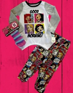 NEW*Disney Princess*SZ: S(5-6) Ariel~Snow White Soft Pajama W/Cozy Socks Girls - Picture 1 of 13