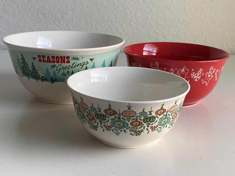 Disney Parks Christmas 3-Piece Bowl Set – Mickey & Friends Holiday –